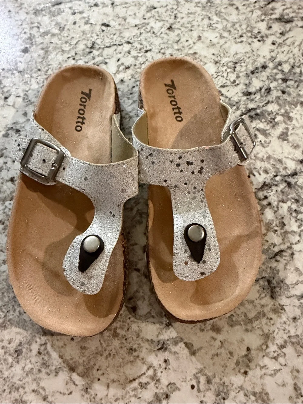 Kids Silver Glitter Toe-Post Sandals with Buckle